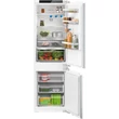 Kép 1/3 - Bosch KIN86VFE0 Beépíthető kombinált hűtő, Serie4, NoFrost, 184+76 l , 177,2x54,1x54,8cm, E, TouchControl LED kijelző, LED világítás, VitaFresh XXL