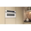 Kép 4/5 - Whirlpool WMD44MW Álló szekrénybe építhető mikrohullámú sütő Fehér, 31 liter, 6. Érzék funkciók, 1000W, CRISP, grill, digitális kijelző (fehér karakterszín), JET Start, JET Defrost, JET Menü, lenyíló tükrös üvegajtó