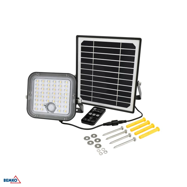 MPM SOLPAR napelemes reflektor 30W 4800lm 4000K