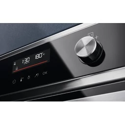 Electrolux EOD6P77WX SteamBake beépíthető sütő gőzfunkcióval, WIFI, maghőmérő, pirolitikus tisztítás, LED kijelző